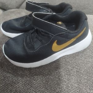 Boys Black & Gold Nikes Size 10C
